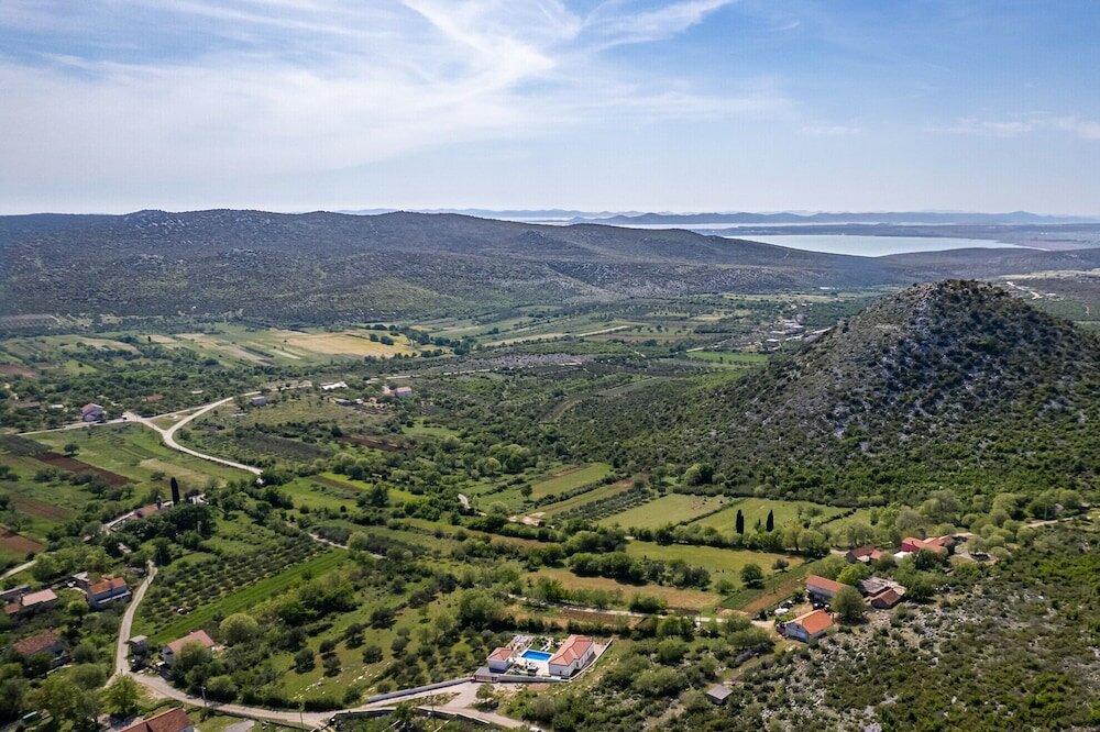 Фото Villa Nebesi
