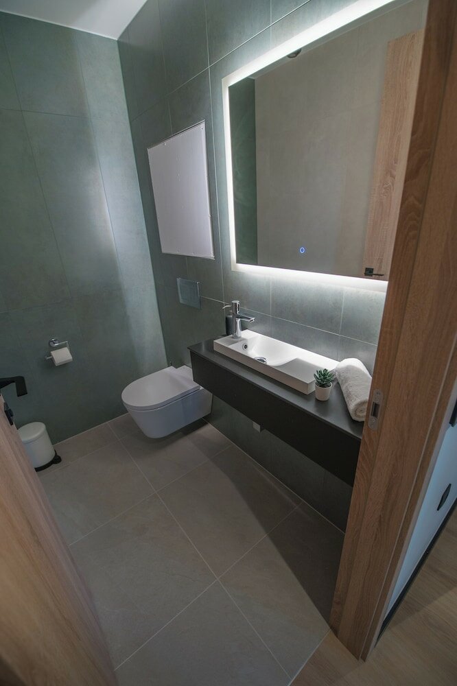 Фото Bj81 Suite Hotel