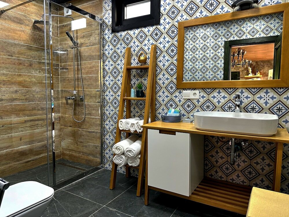 Фото Runaway House - Qalaciq