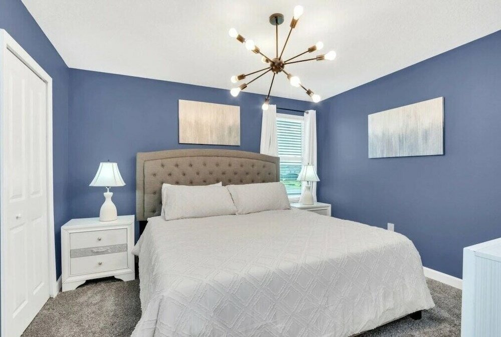 Фото Jurassic Water View @storey Lake by Shine Villas! Sleeps up to 24! № 021