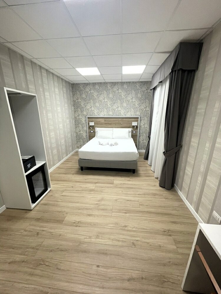 Фото Rome's Gloria Hotel