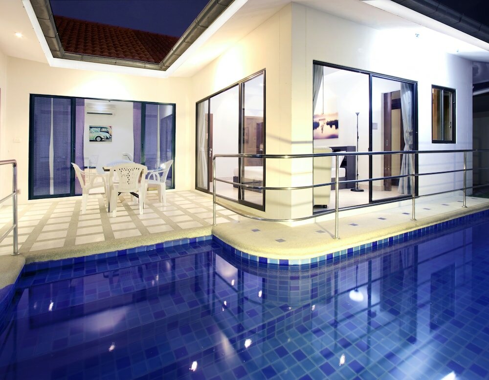 Фото Avoca Pool Villas