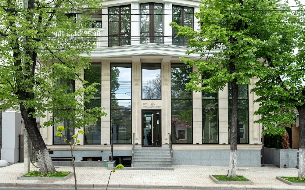 Фото Отель Thomas Albert