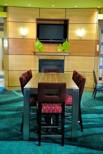 Внешний вид отеля Springhill Suites by Marriott Galveston в Галвестоне, фото 3