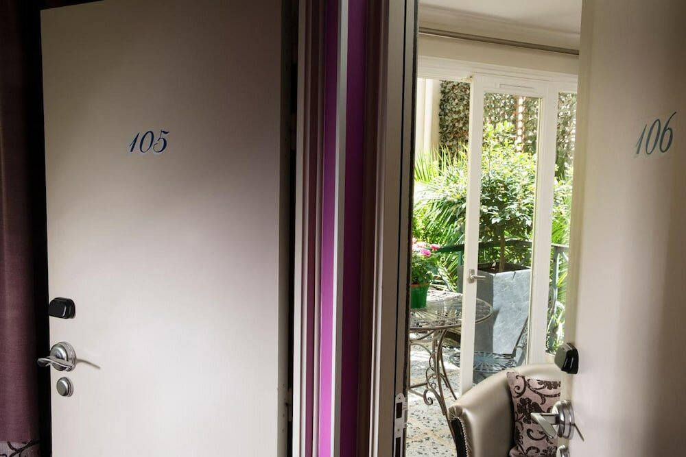 Фото Hotel Monceau Wagram