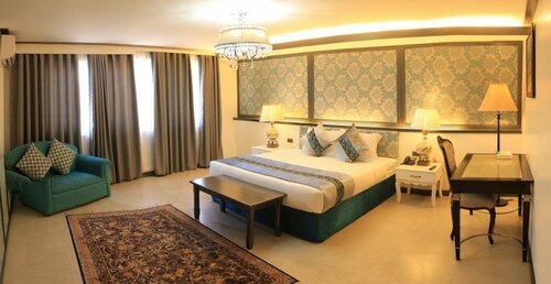 Гостиница The Pepperland Hotel в Легаспи