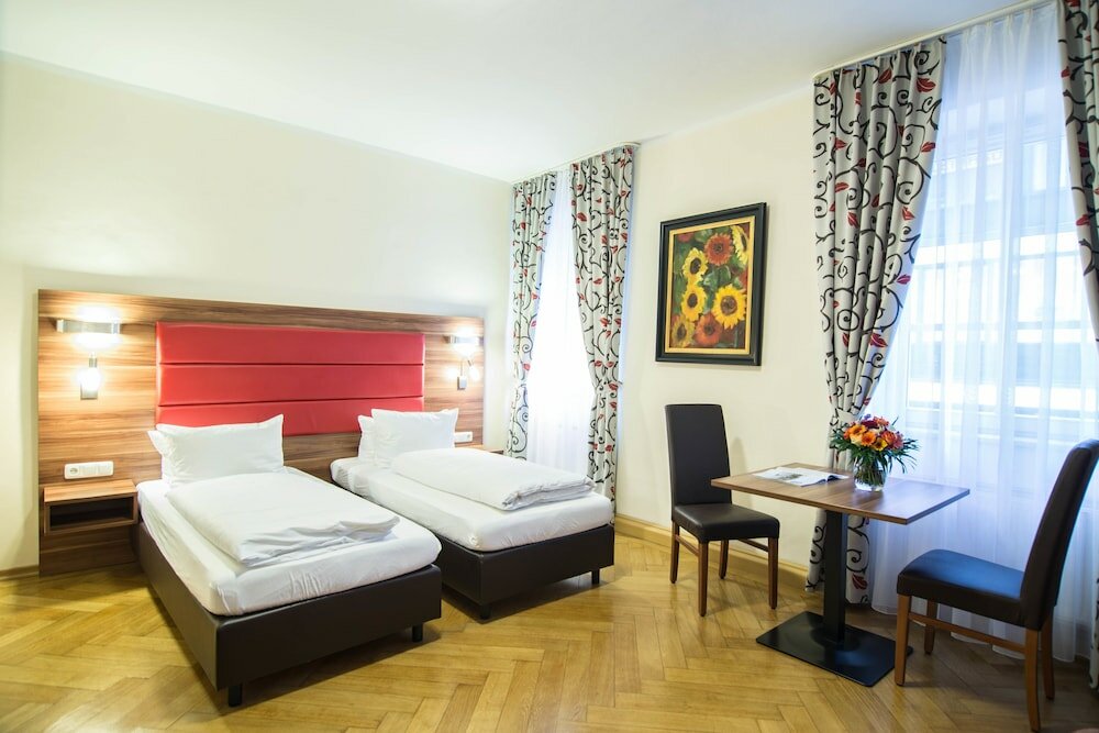 Фото Batu Apart Hotel