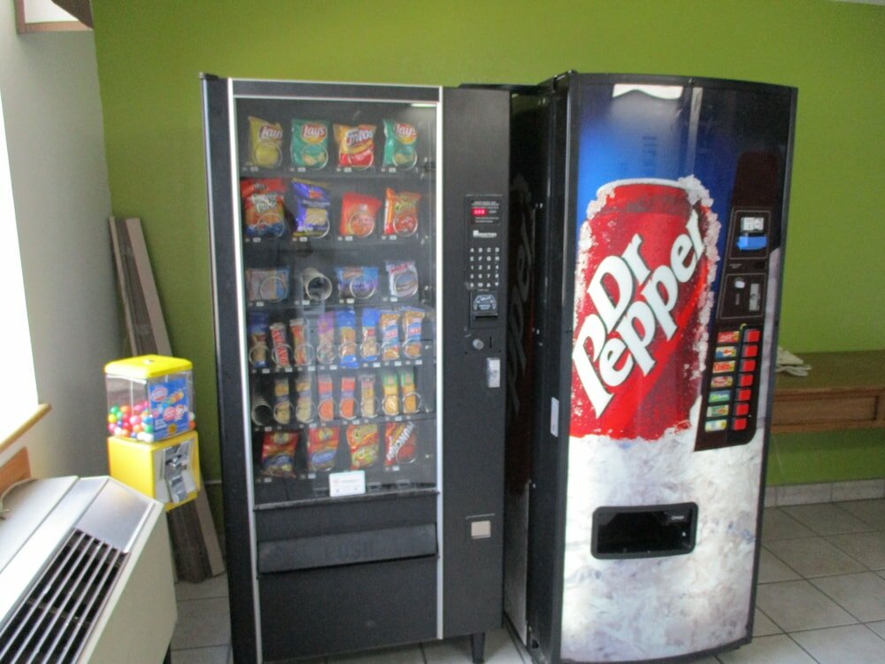 Фото Super 8 by Wyndham Franklin