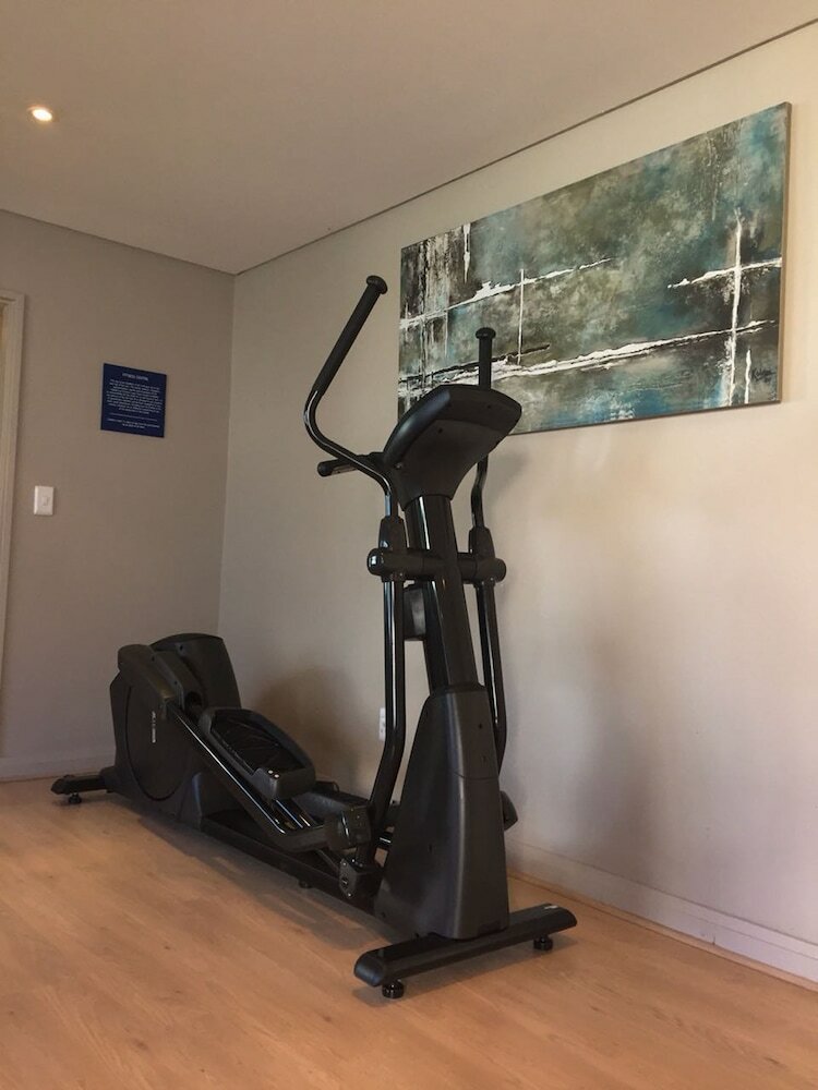 Фото Holiday Inn Express Cape Town City Centre