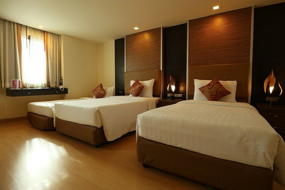 Фото Aspen Suites Hotel Sukhumvit 2