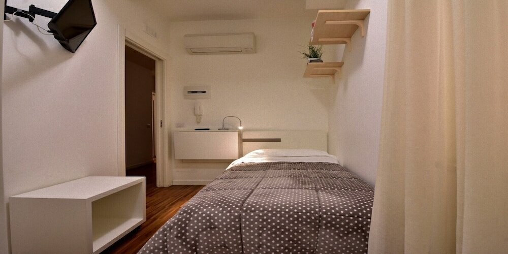 Фото B&b Donna Eleonora