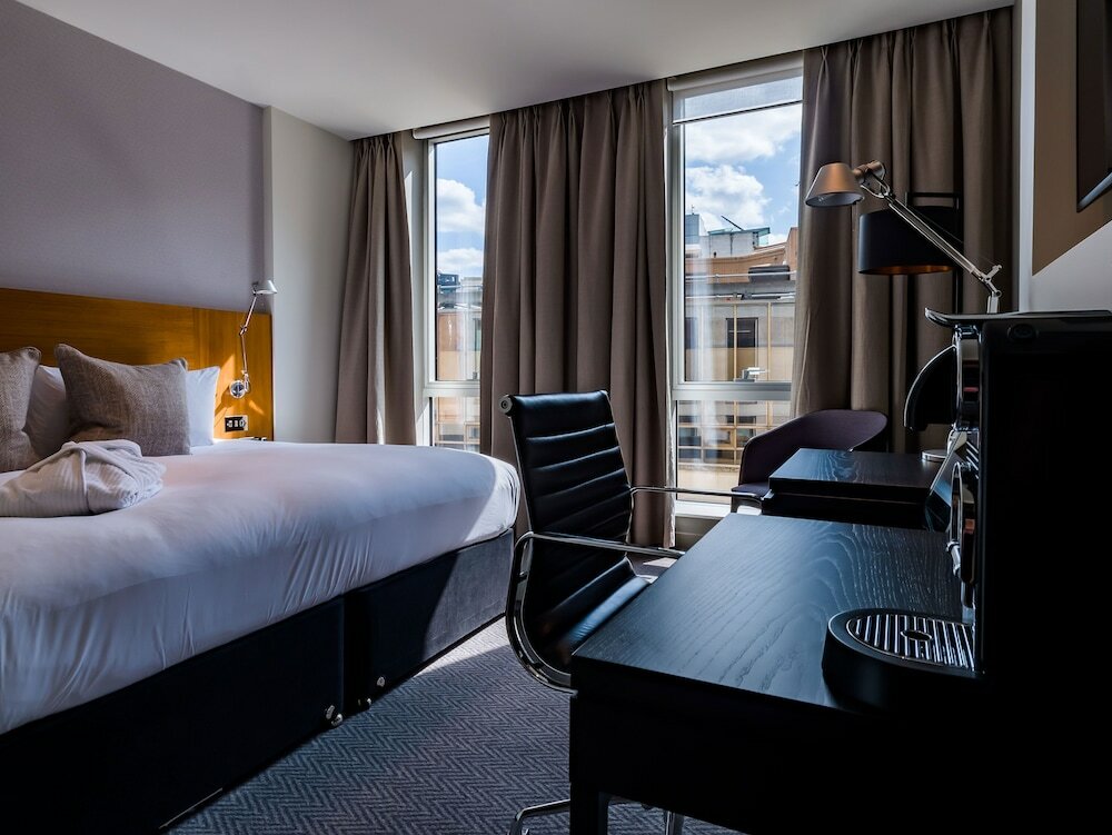 Фото Clayton Hotel London Wall