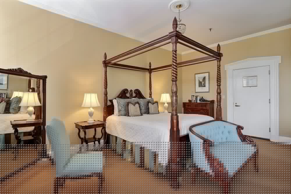 Фото The Presidents' Quarters Inn