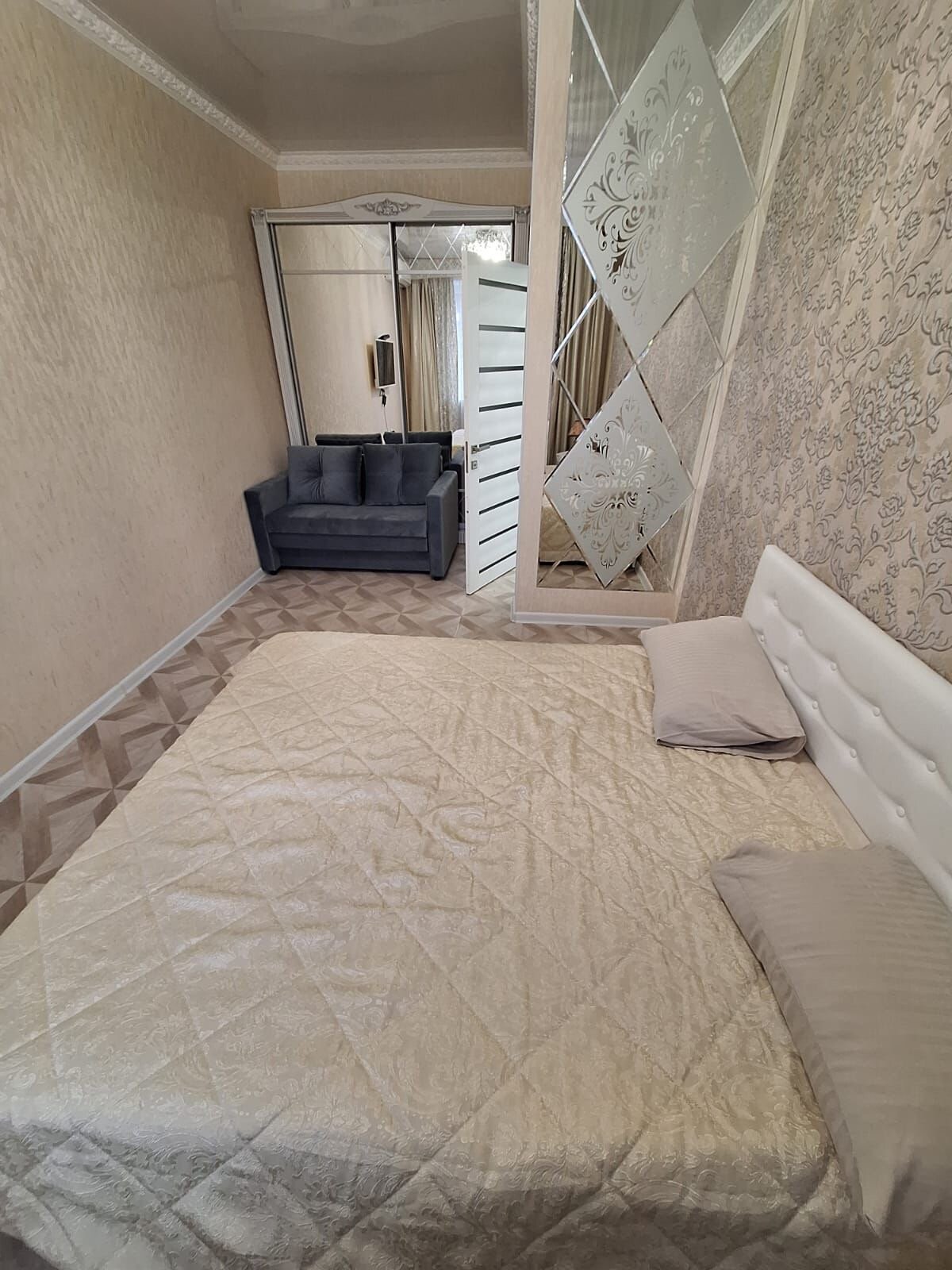 Фото Апартаменты на Железноводской