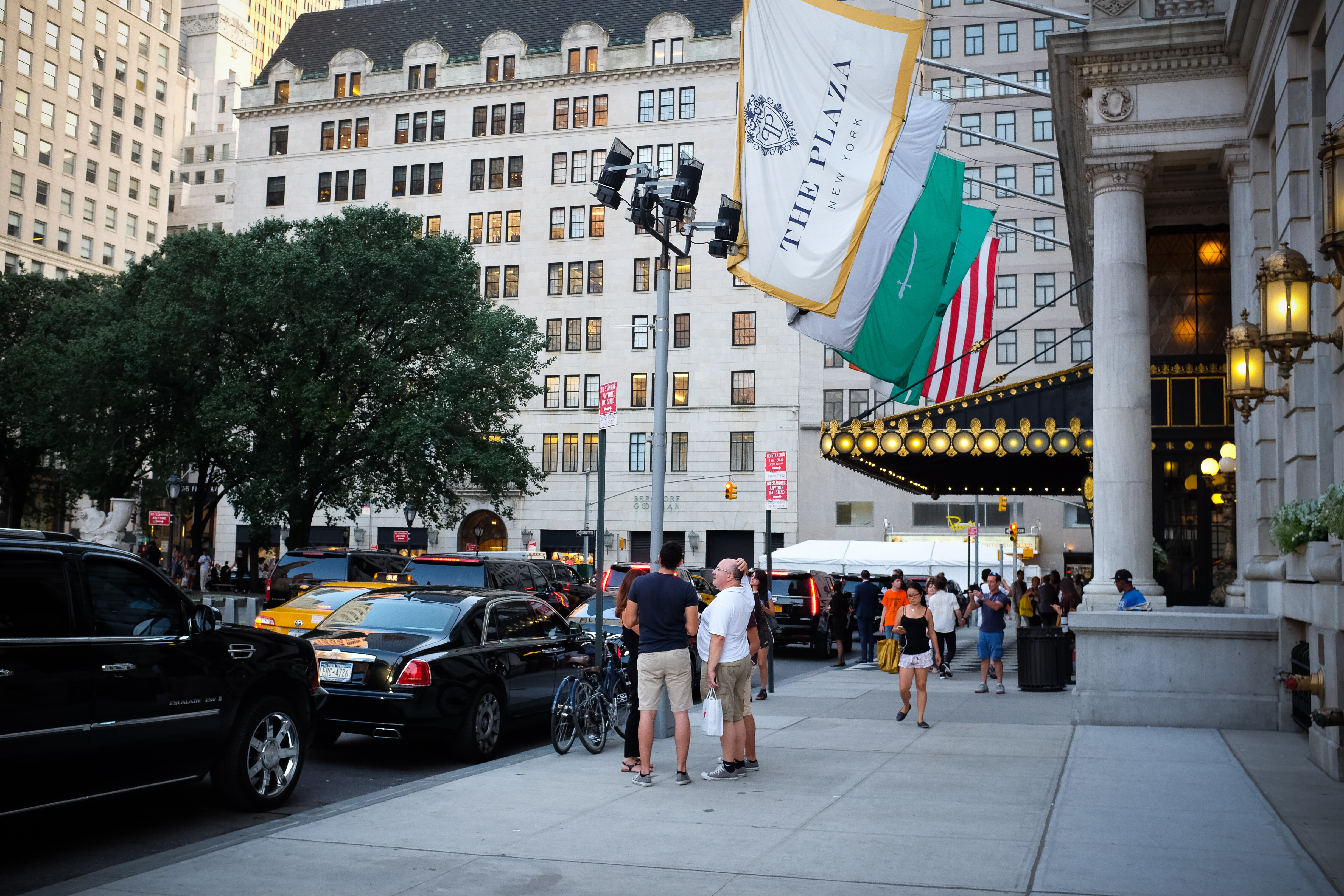 Фото The Plaza Hotel