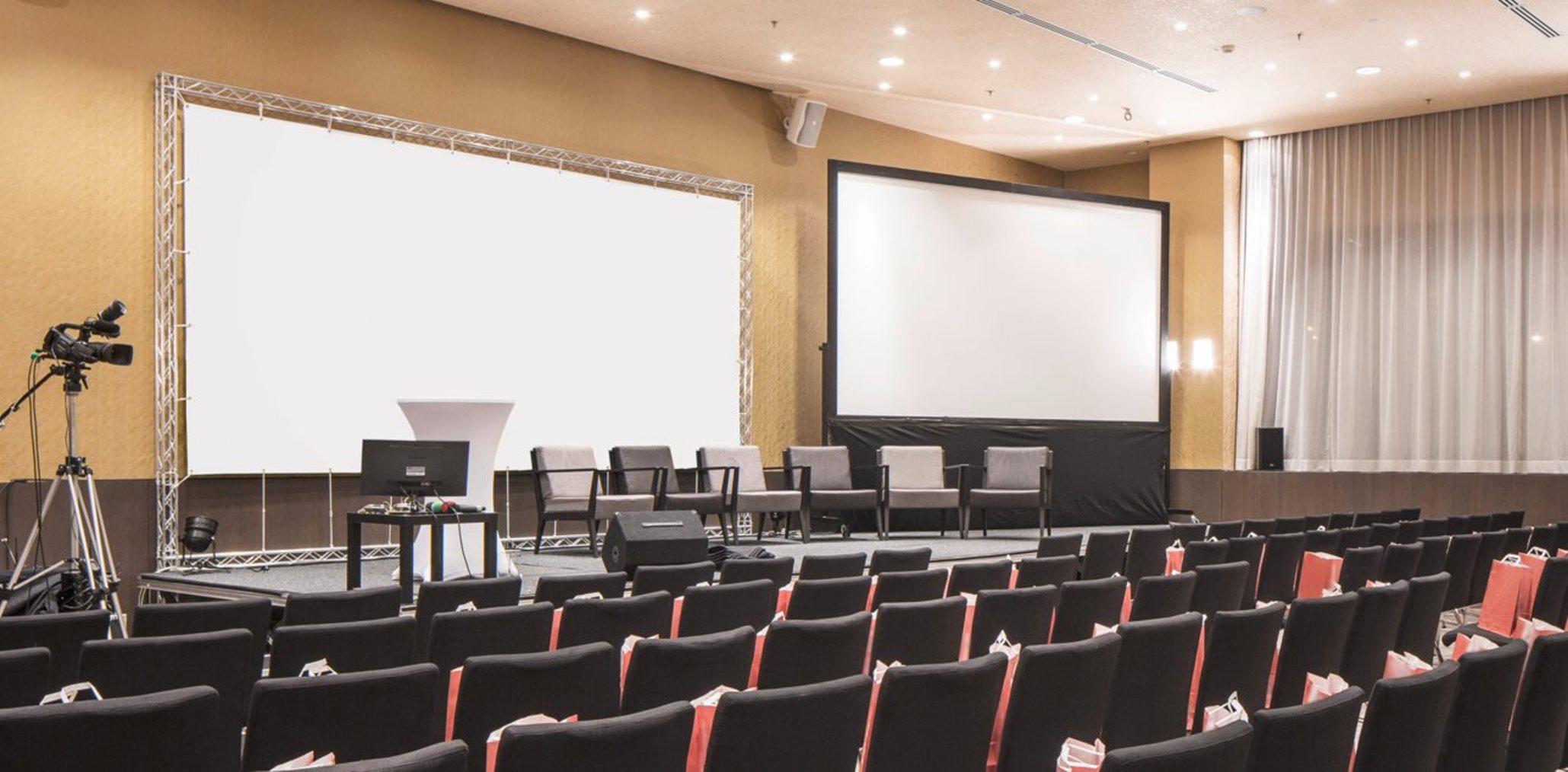 Фото DoubleTree by Hilton Vienna Schonbrunn