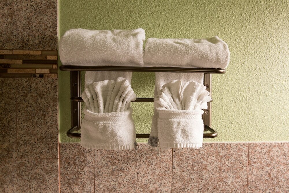 Фото Carmel Inn And Suites