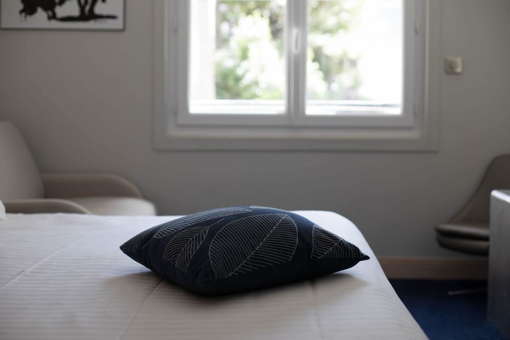 Фото Hôtel Cosmopolitain