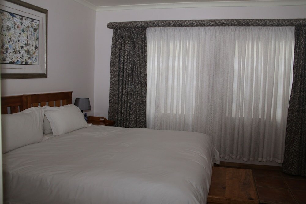 Фото Red Mountain House