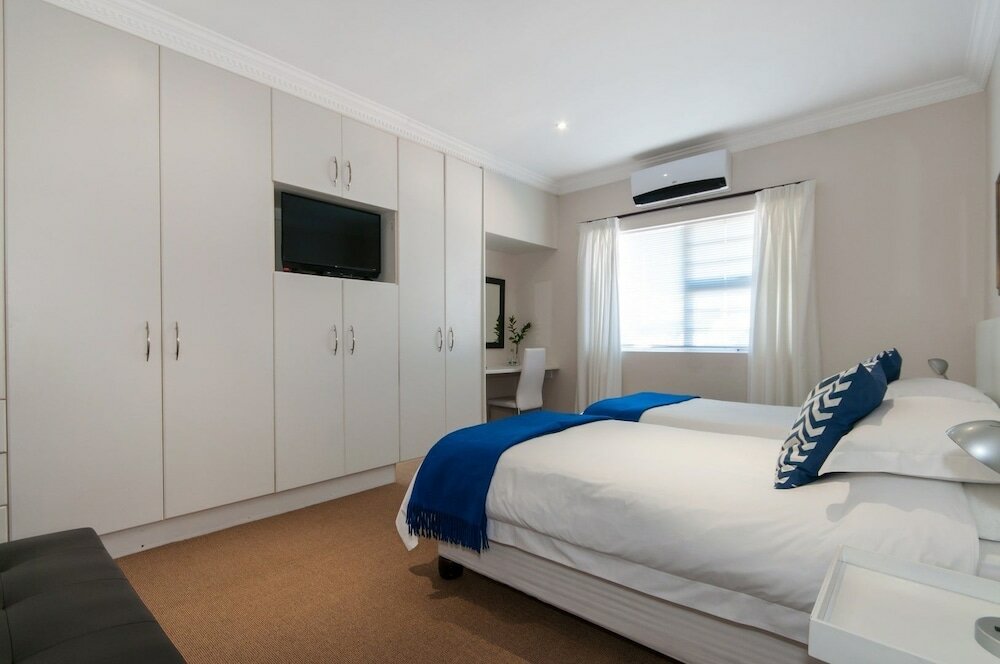 Фото Millard Crescent Guest House