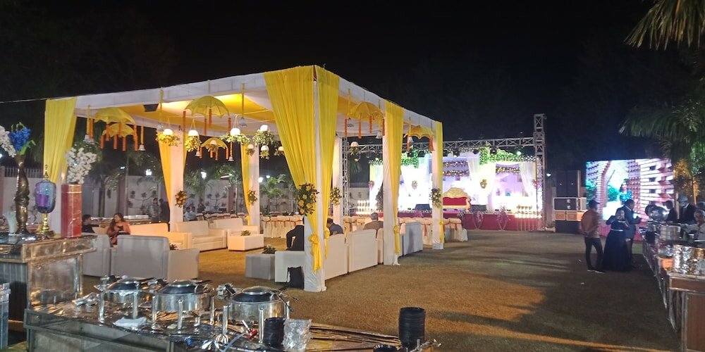 Фото Dhamma Grand Hotel Resort