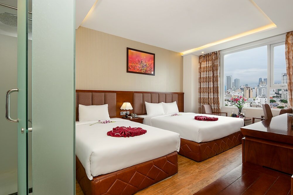 Фото Crystal Hotel