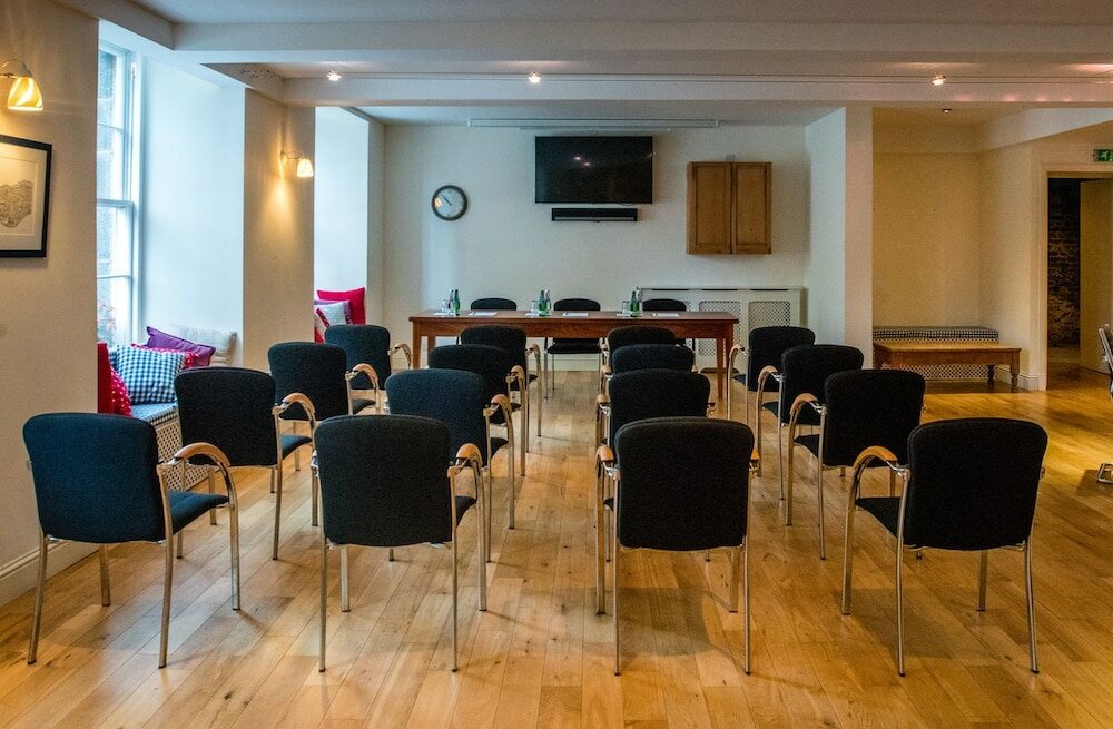 Фото The Coffee House Hotel