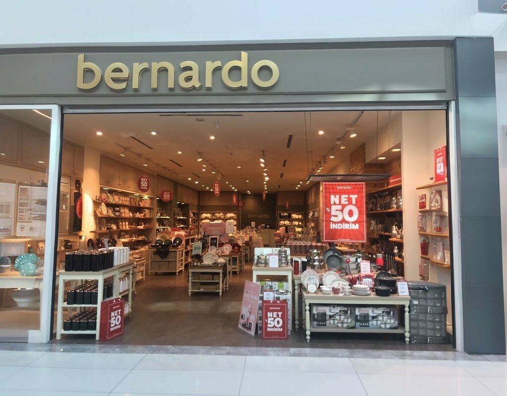 Home goods store Bernardo İnkılap, Istanbul, photo