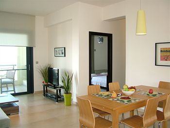 Фото Sugar and Almond - Luxury Apartments