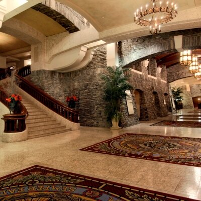 Фото Fairmont Banff Springs Hotel
