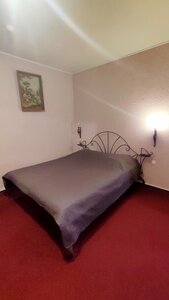 Ozerny (Smaliavichy, Sacyjalistyčnaja vulica, 75), hotel