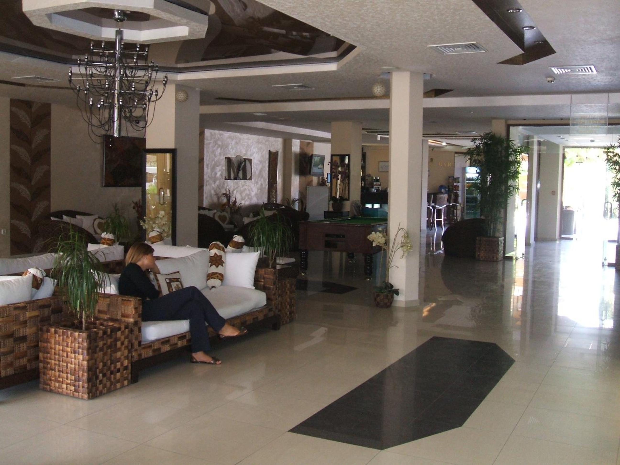 Фото Laguna Beach Resort & SPA