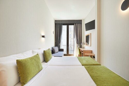 Гостиница Hotel Flor Parks в Барселоне