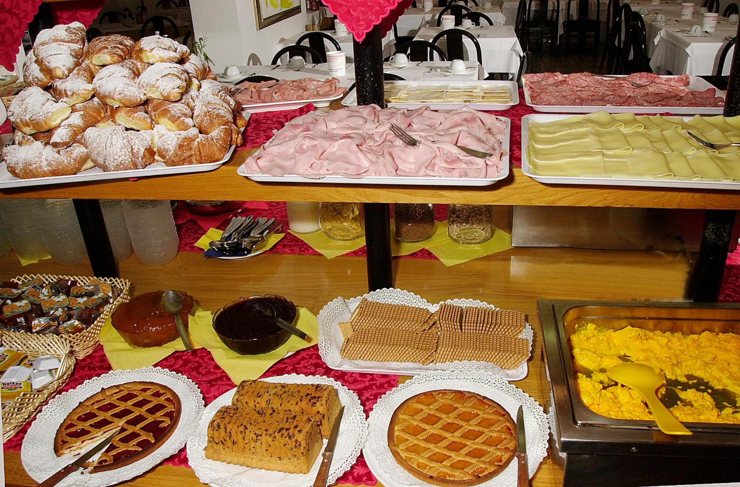 Фото Wally Hotel