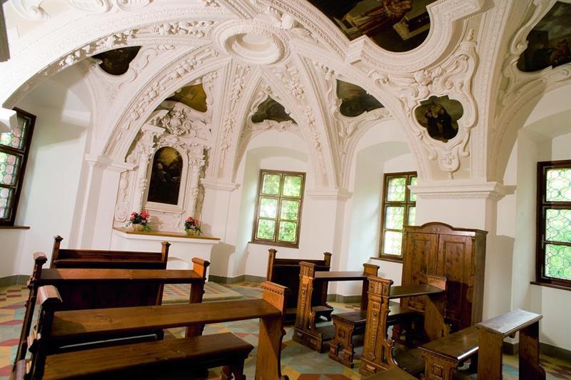 Фото Jufa Hotel Schloss Röthelstein