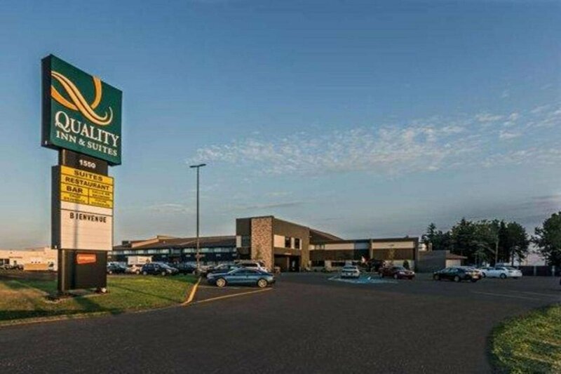 Гостиница Quality Inn & Suites