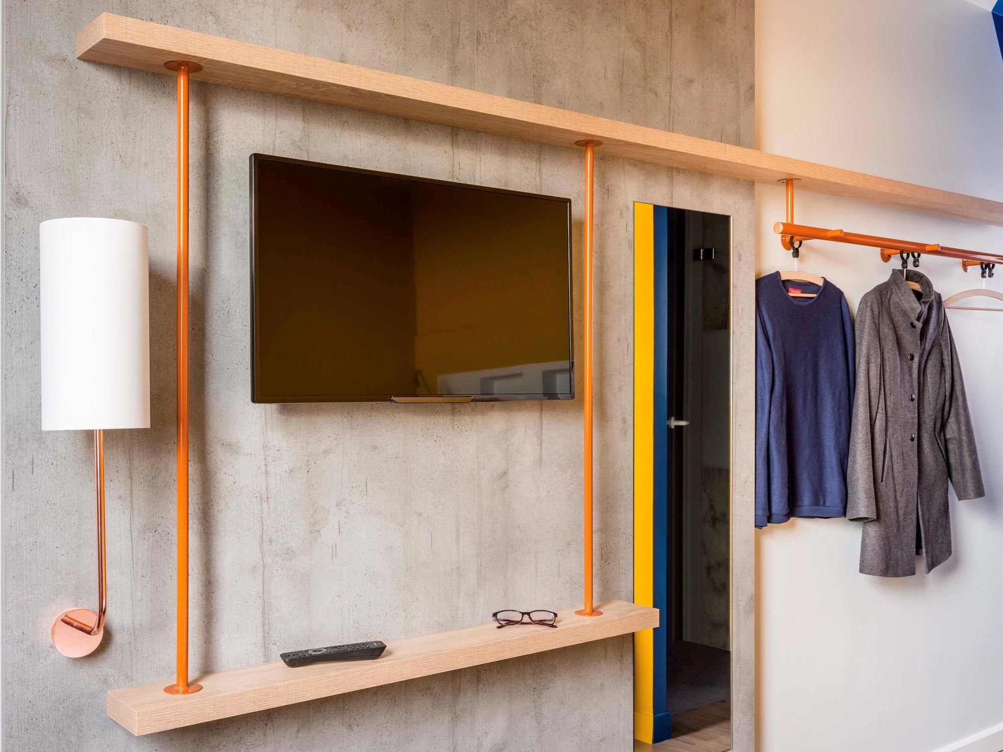 Фото Ibis budget Hyères Centre Ville