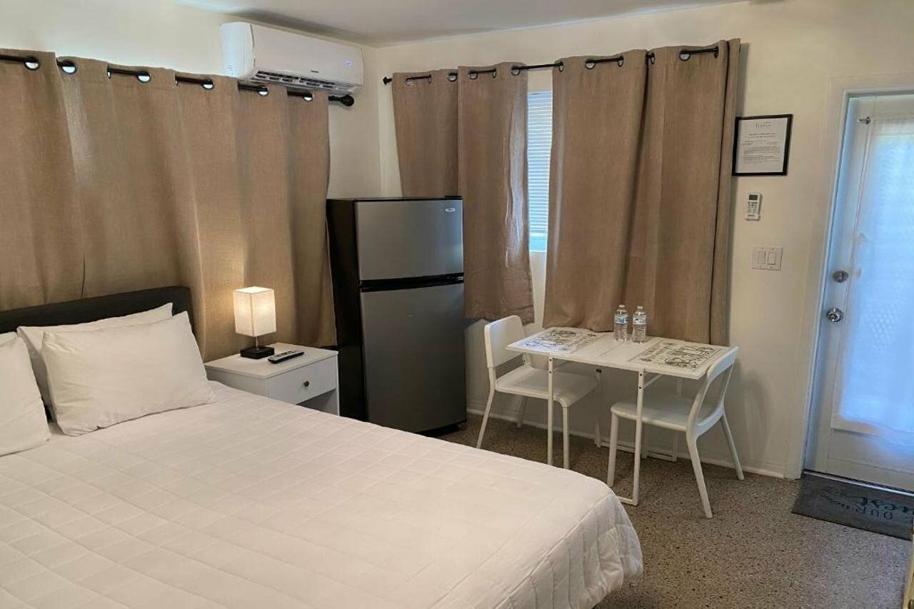 Фото Tiana Beach Inn