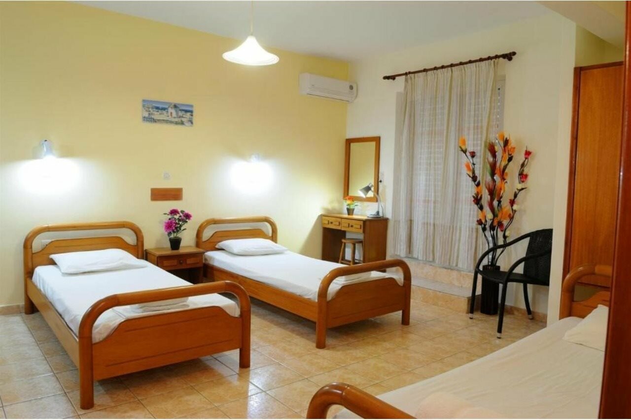 Фото Nikos 2 Studios & Apartments