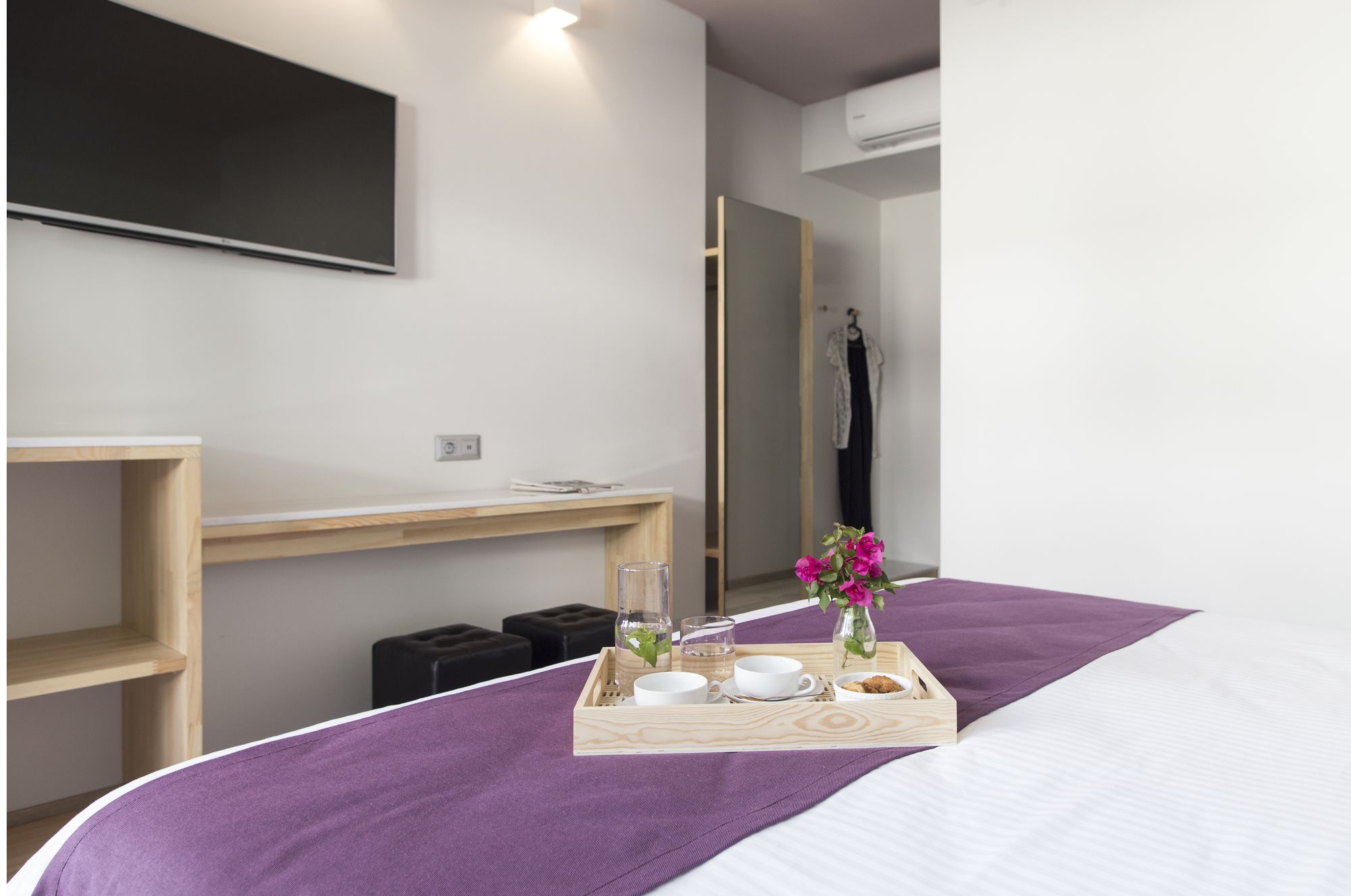 Фото Be My Guest Athens