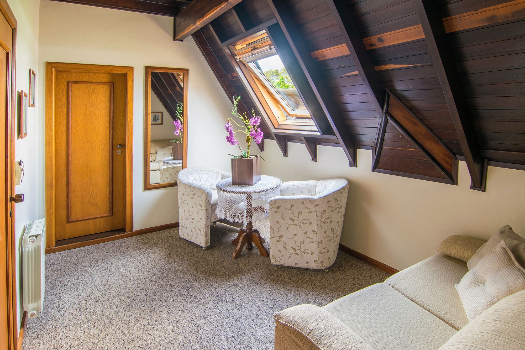 Фото Hotel Azaleia