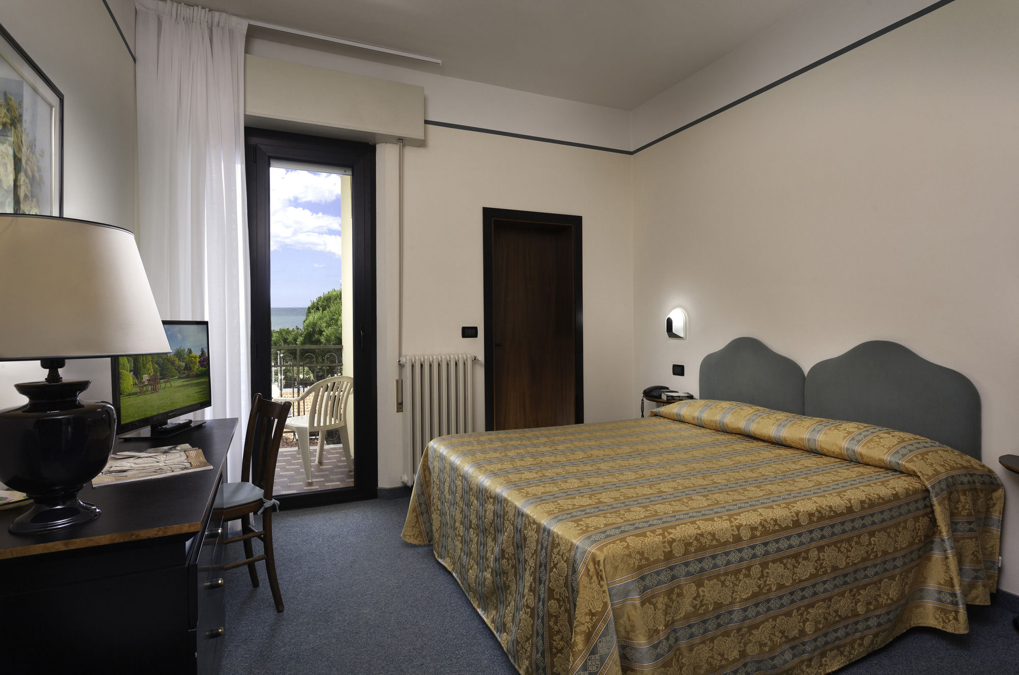 Фото Hotel Stella