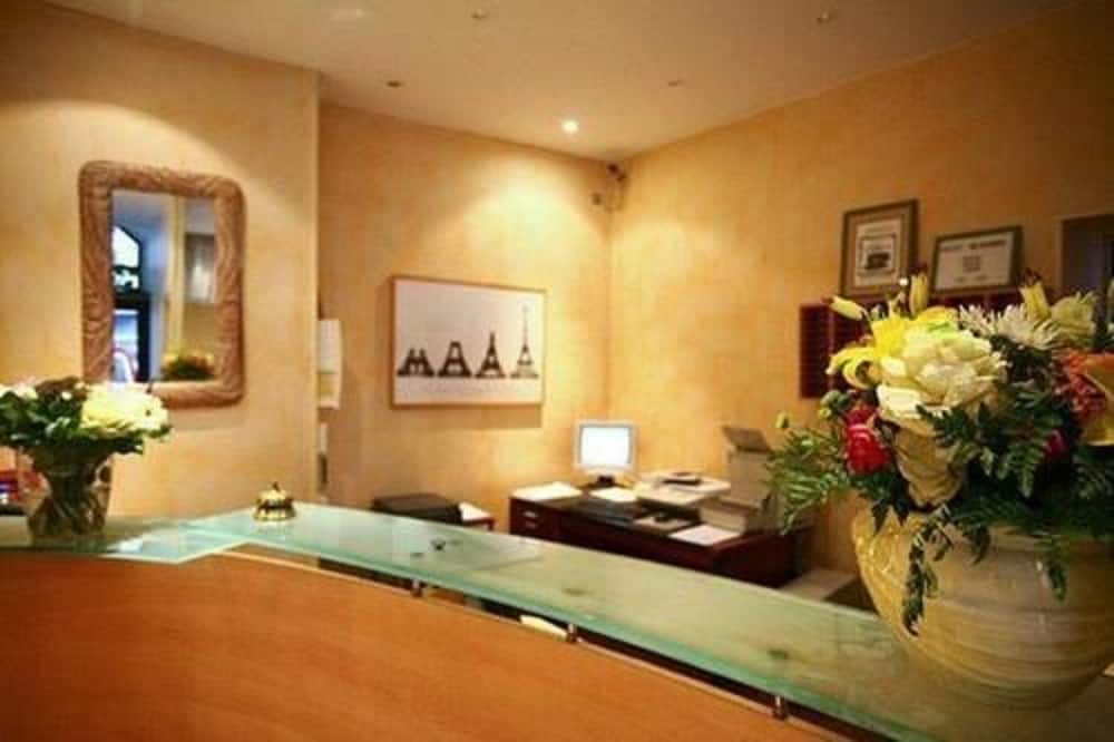 Фото Hotel Kabanel by HappyCulture