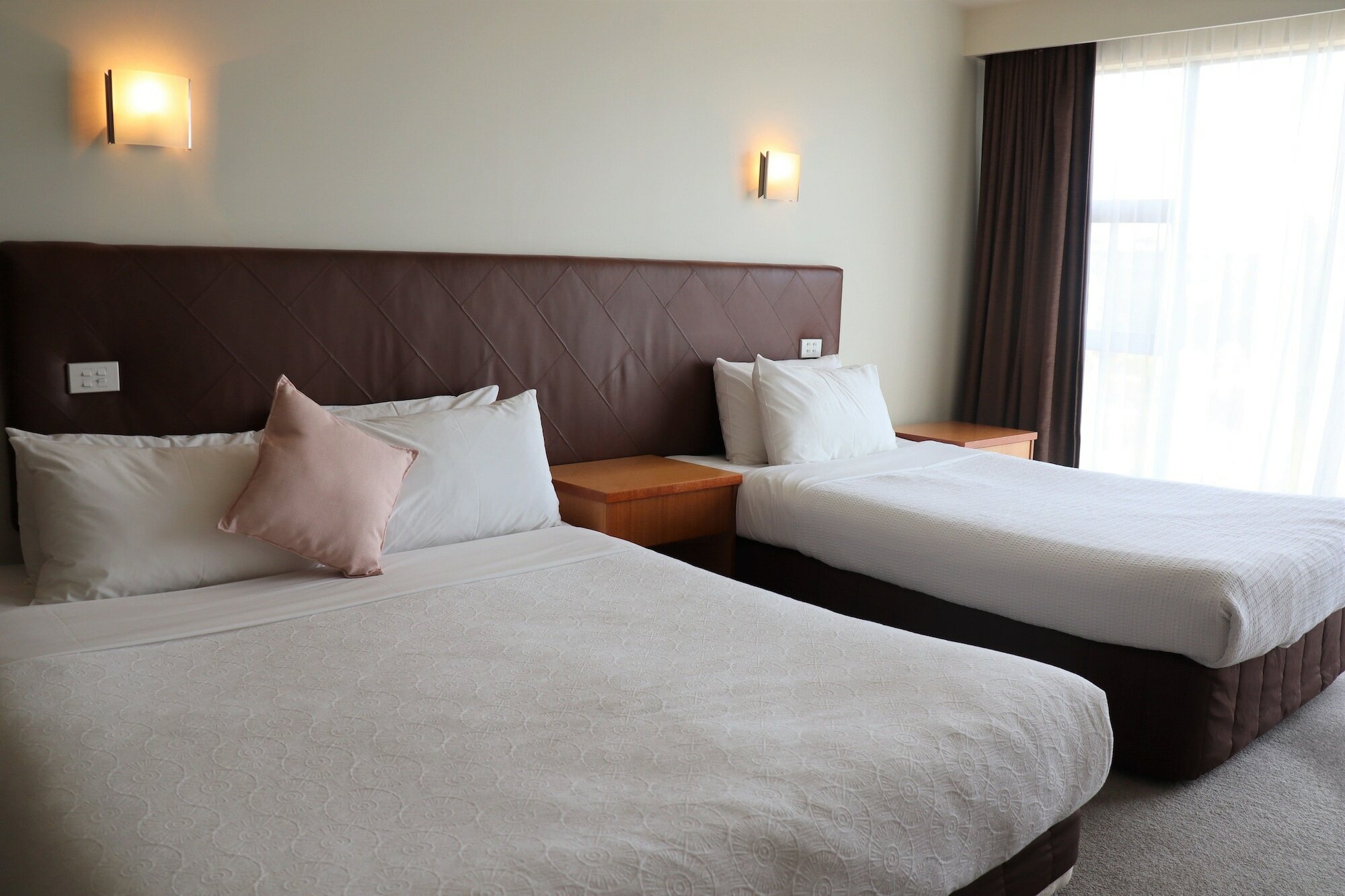 Фото Boulevard Hotel