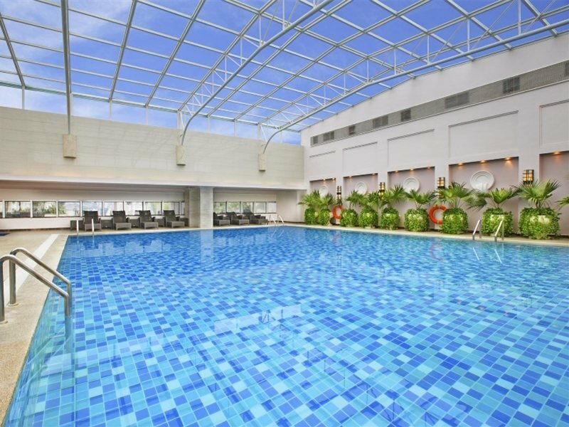 Фото Sheraton Chengdu Lido Hotel