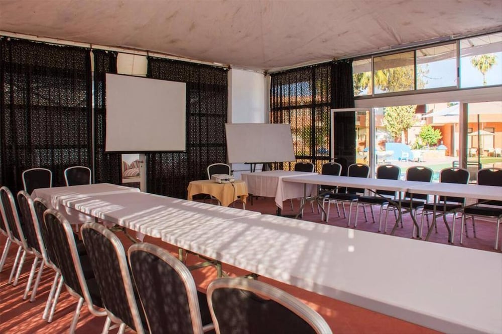 Фото Beni Mellal Ouzoud Hotel