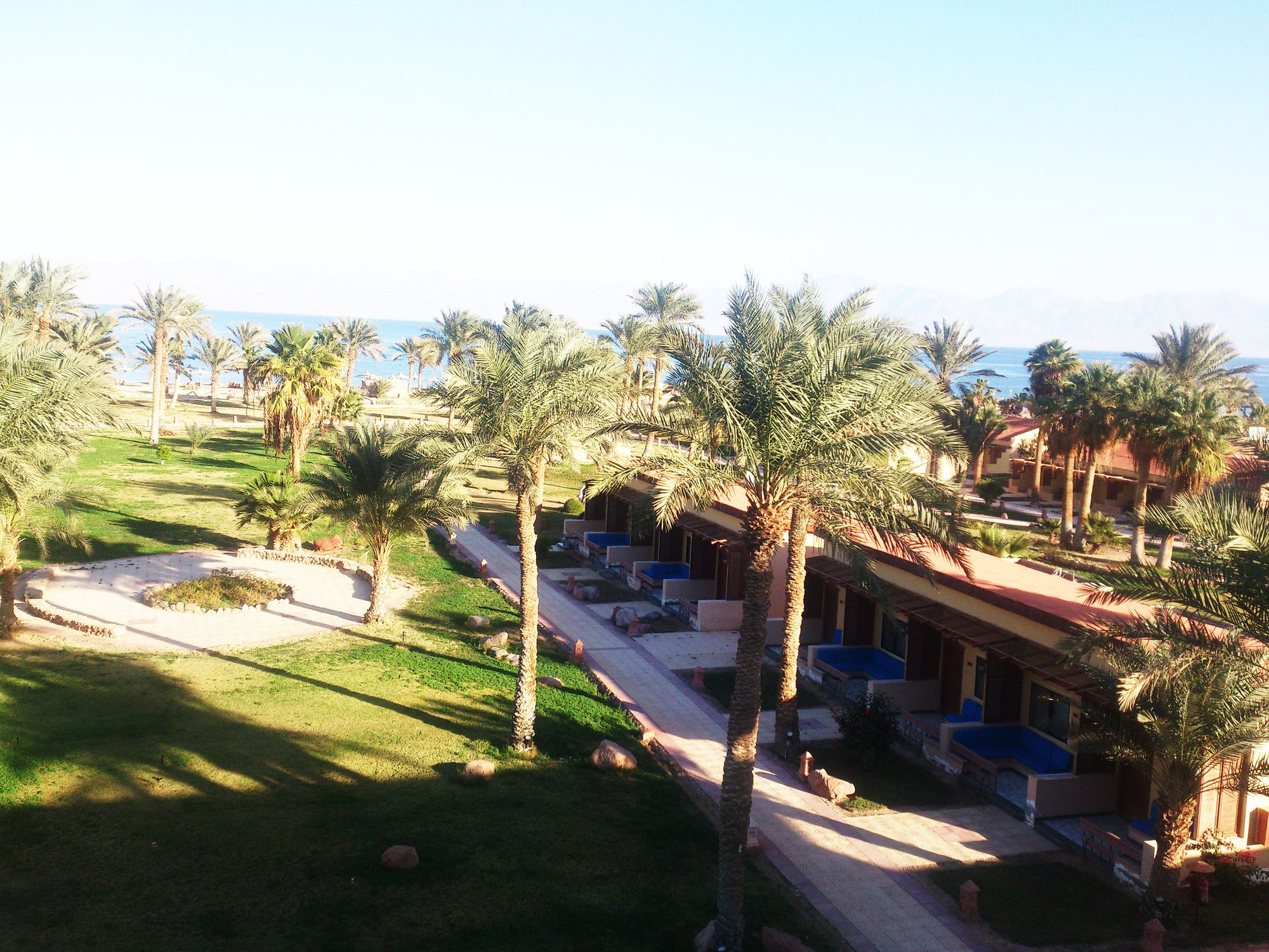 Фото Nuweiba Club Resort