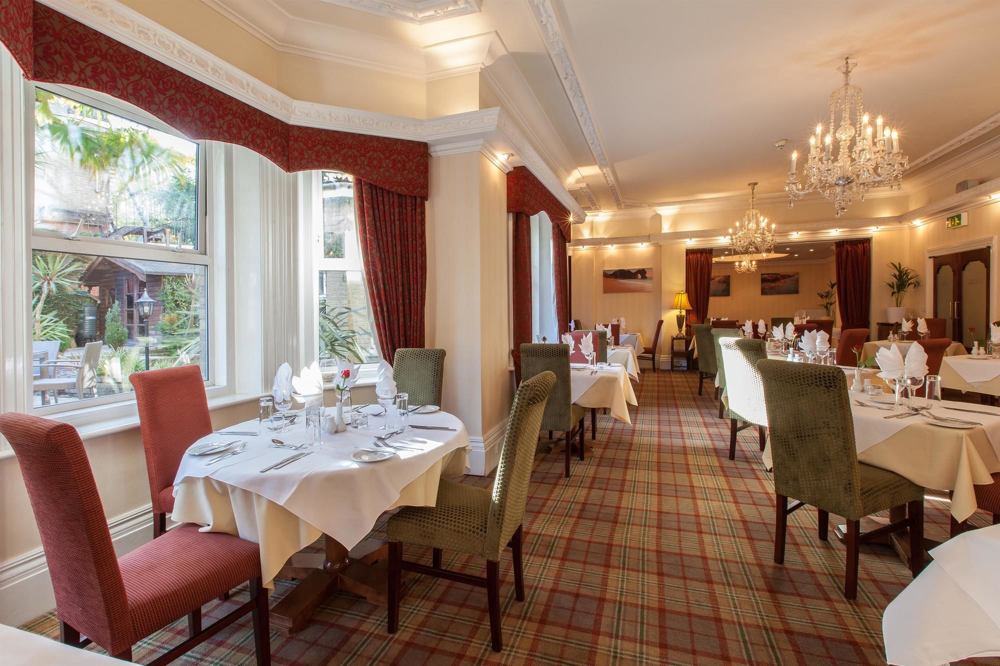 Фото Best Western Plus The Connaught Hotel & SPA