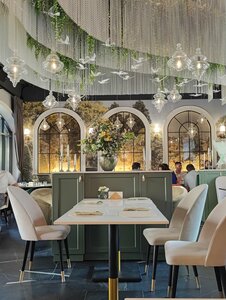 Boboli (Grodna, Zamkavaja Street, 10) ، مطعم