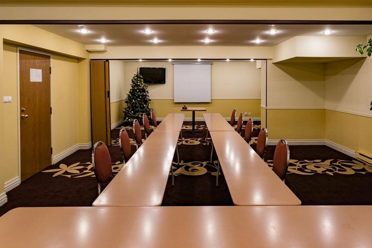 Фото Airport Hotel Mara